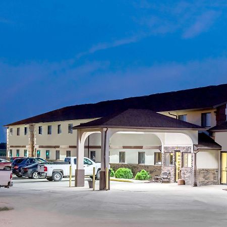 Super 8 By Wyndham Grinnell Ia Esterno foto
