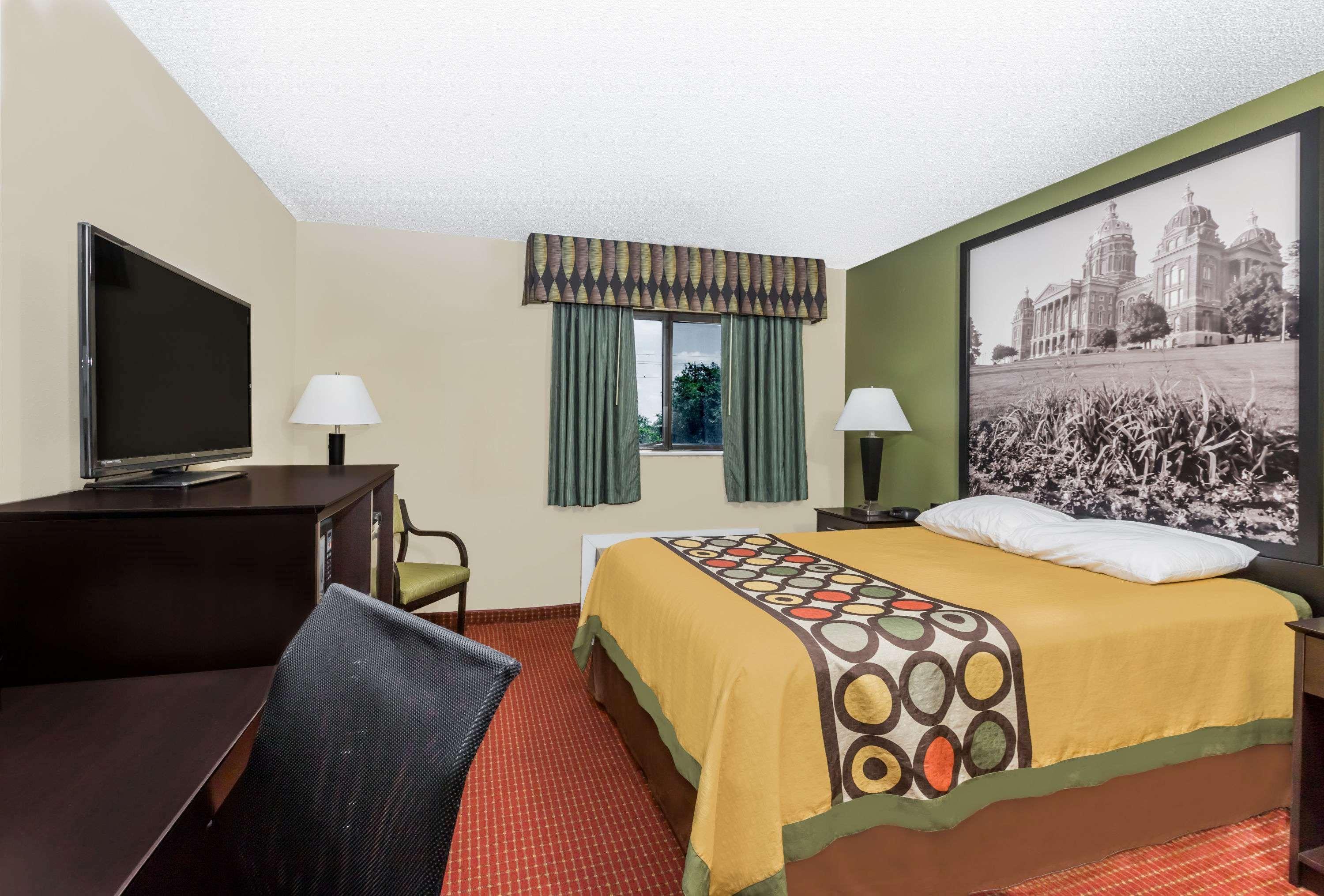 Super 8 By Wyndham Grinnell Ia Esterno foto