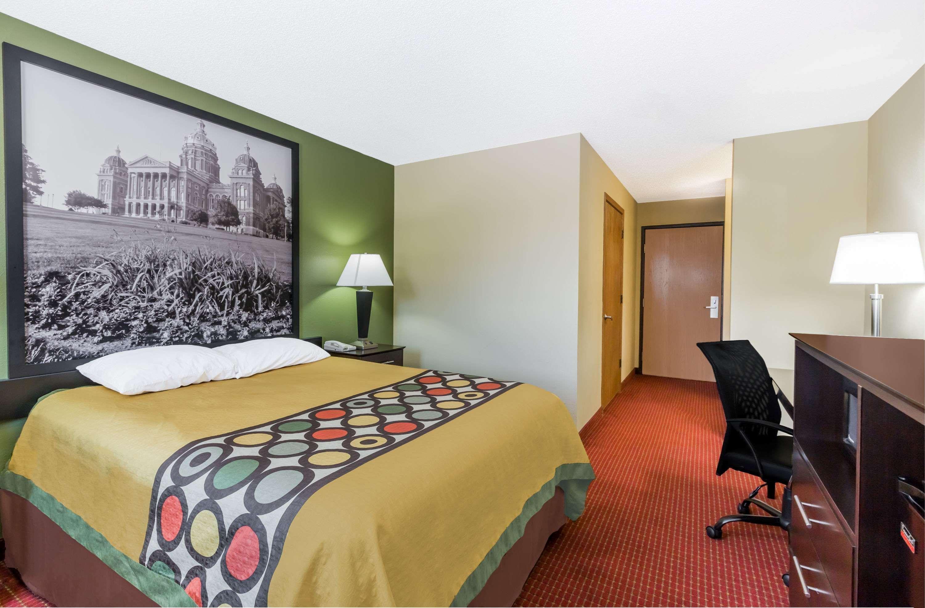 Super 8 By Wyndham Grinnell Ia Esterno foto