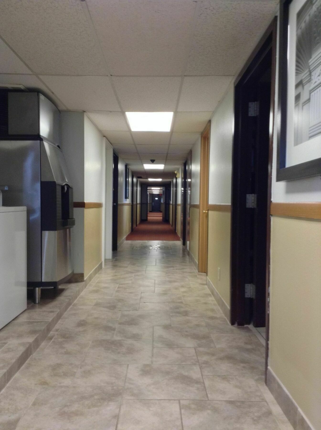 Super 8 By Wyndham Grinnell Ia Esterno foto